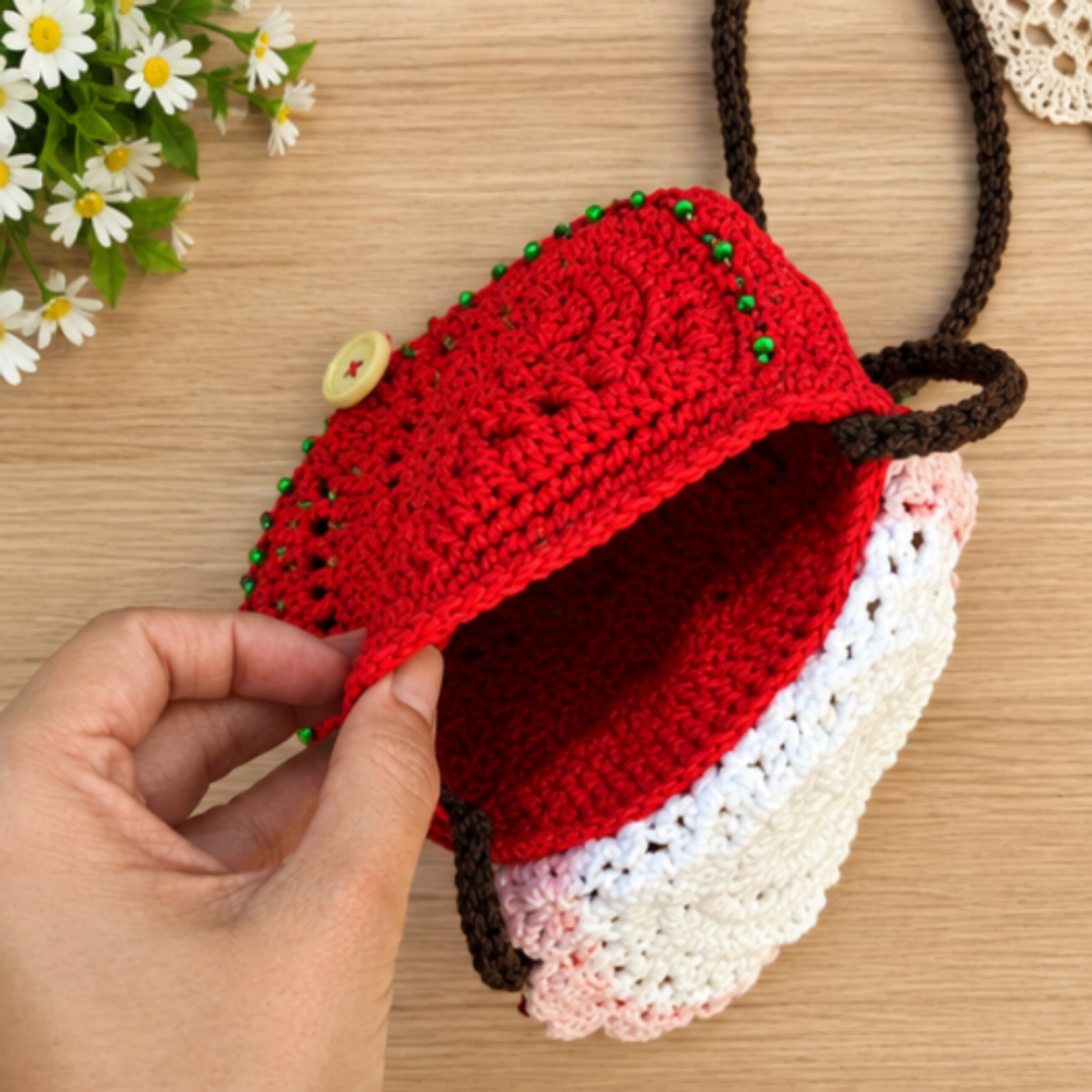 Crochet Strawberry Purse Pattern - Image 4