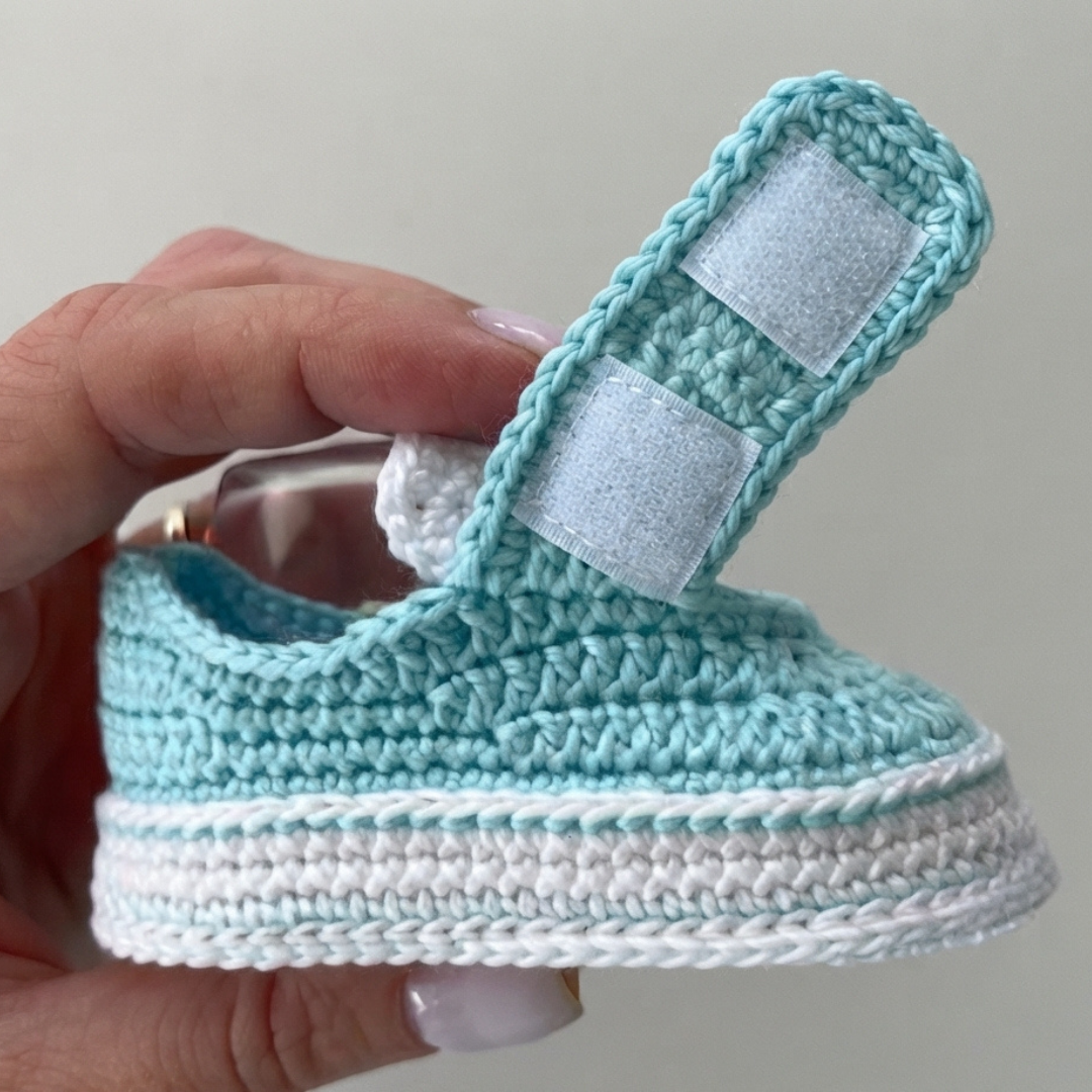 Little Cloud Walkers Baby Sneaker Crochet Pattern - Image 4