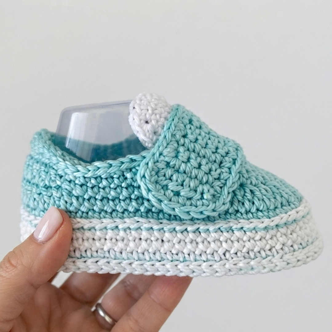 Little Cloud Walkers Baby Sneaker Crochet Pattern - Image 3